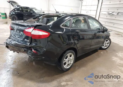 2016 Ford Fiesta Se z USA, uszkodzony, nr VIN 3FADP4BJ3GM107227